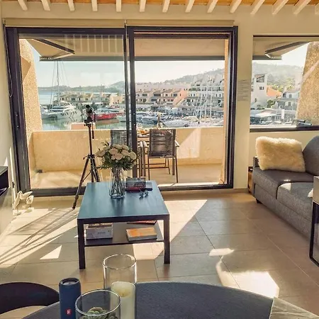 Luxe Penthouse Les Pieds Dans L'eau Saint-tropez 4 Apartment